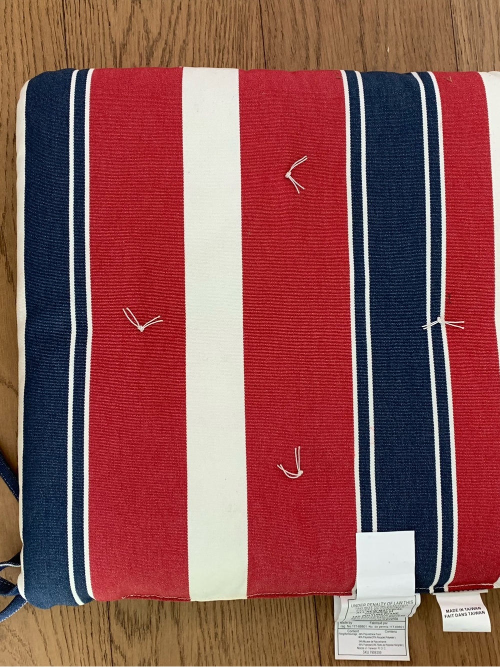Pottery Barn Set of 6 Red, White & Navy Striped Seat Dining Cushions - Picture 9 of 14